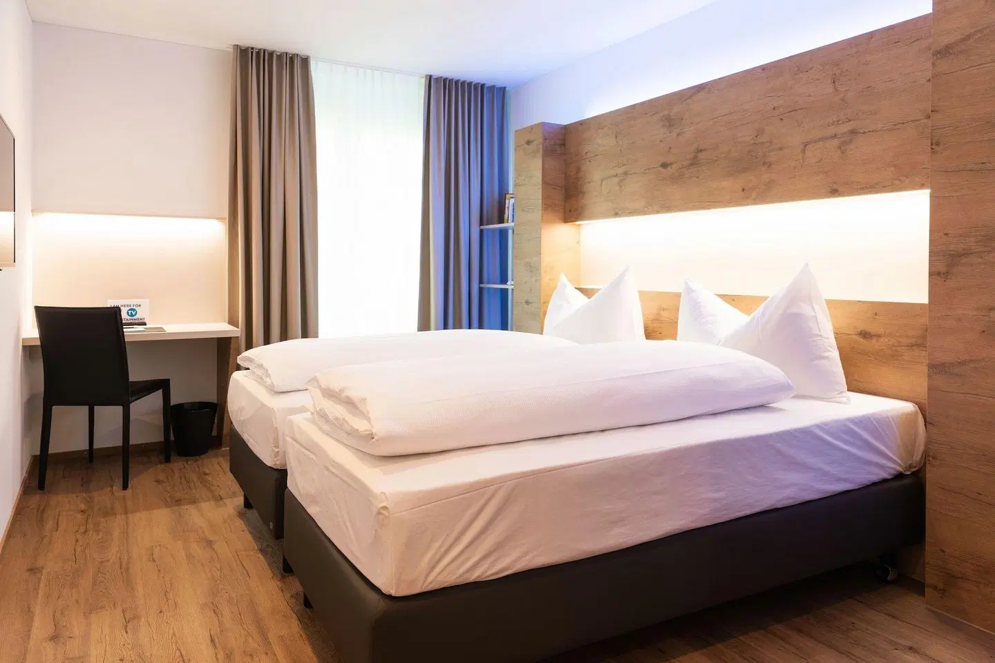 Jet Hotel Zurich Airport ROOM_EXAMPLE