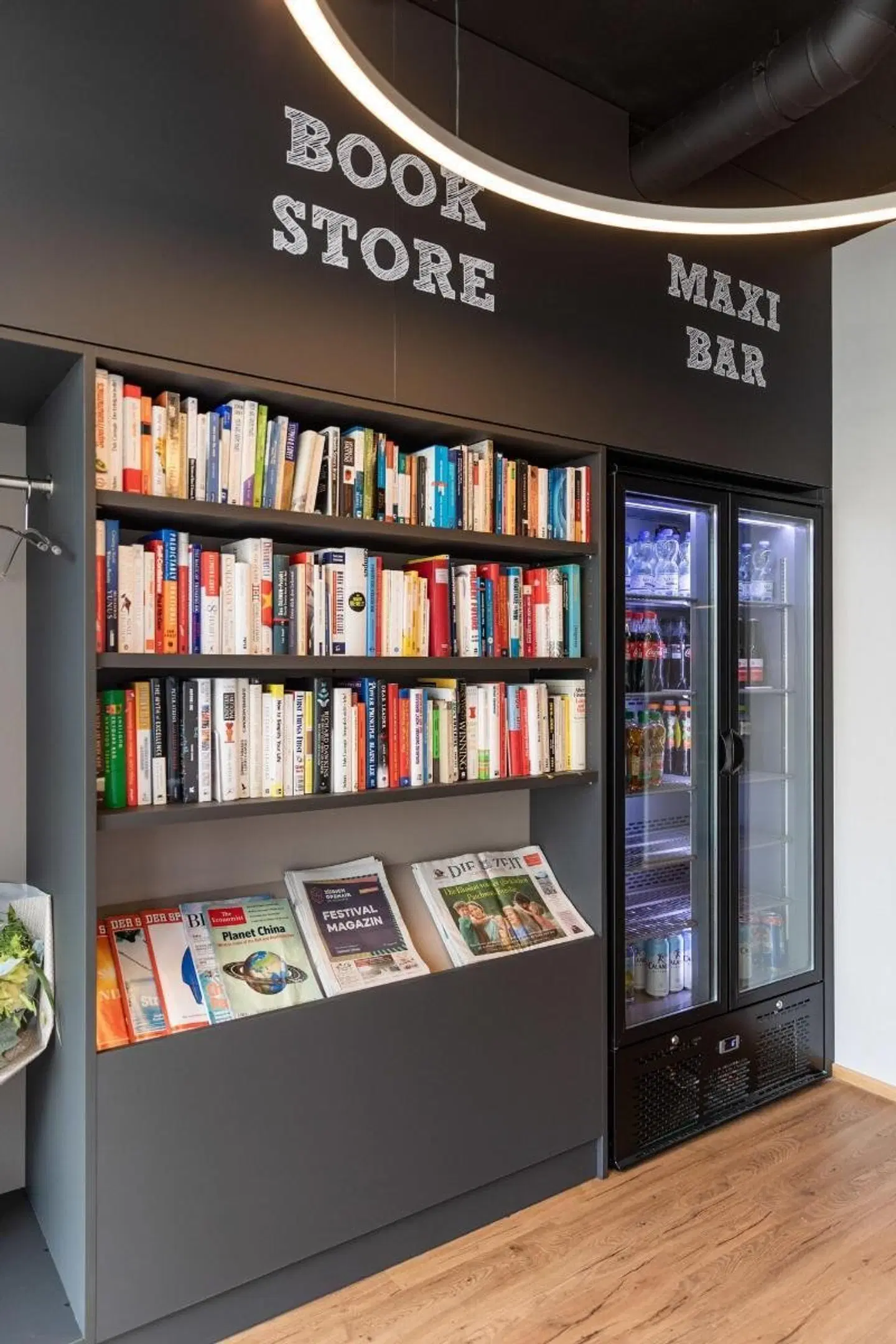 Jet Hotel Zurich Airport Bar