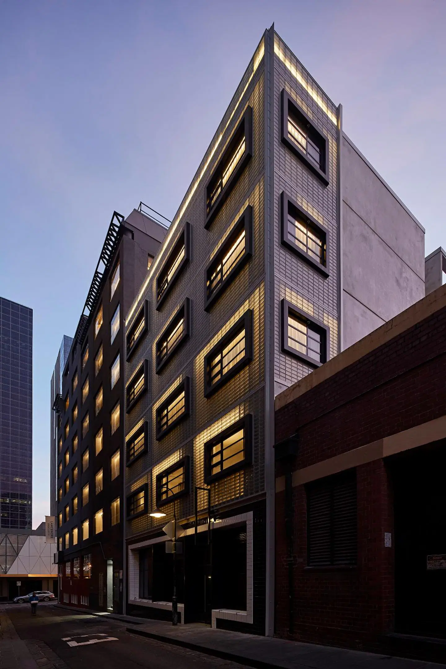 Lancemore Crossley St EXTERIOR
