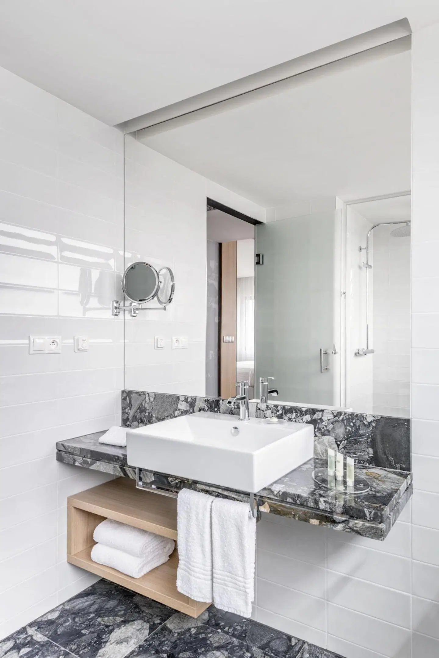 Courtyard by Marriott Brno Badezimmer