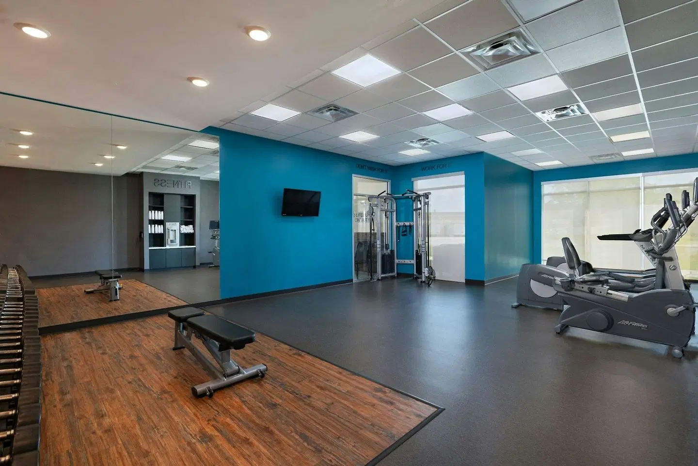 Fairfield by Marriott Inn & Suites Lincoln Airport SPORTS_AND_LEISURE