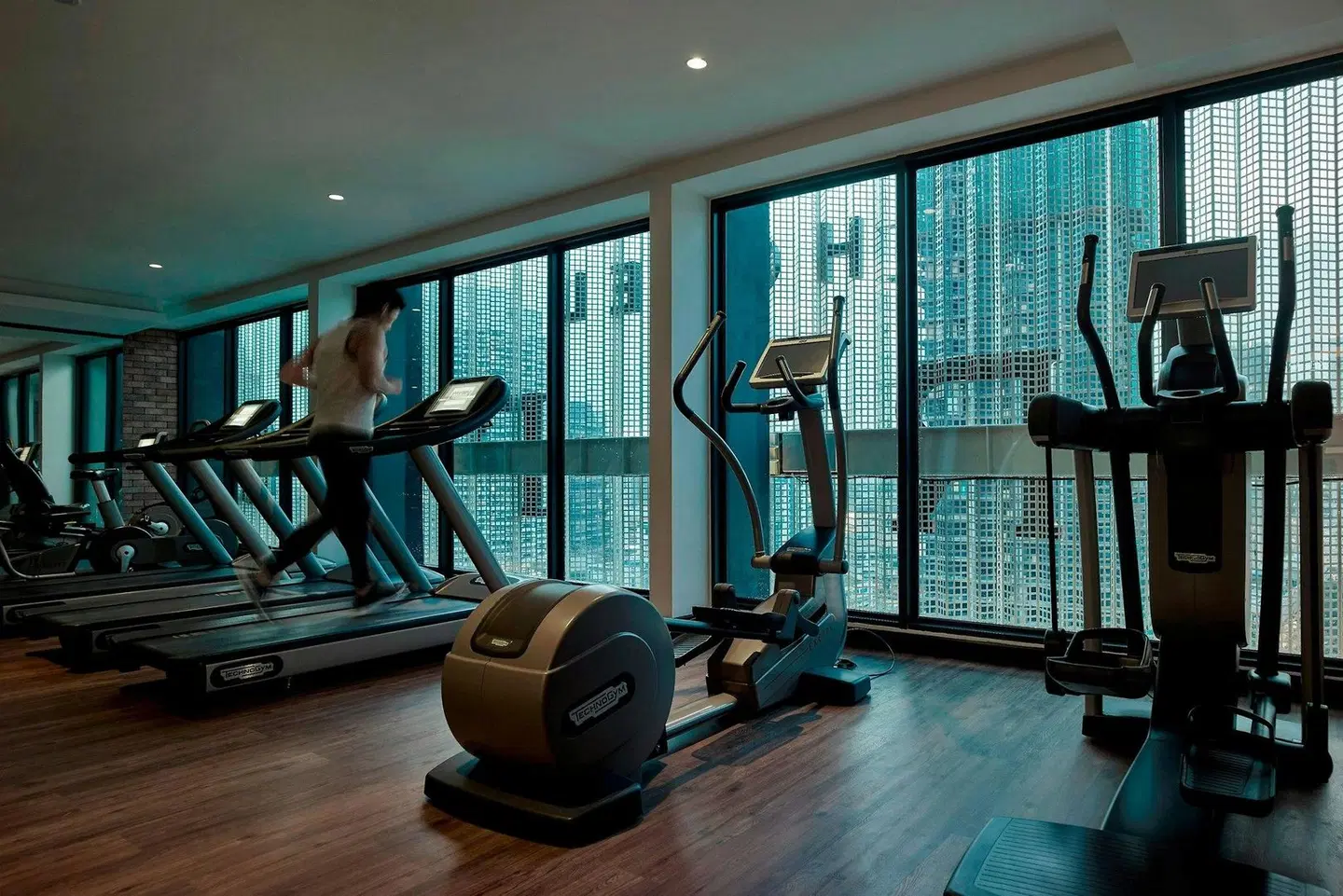 Hotel Stripes Kuala Lumpur, Autograph Collection SPORTS_AND_LEISURE