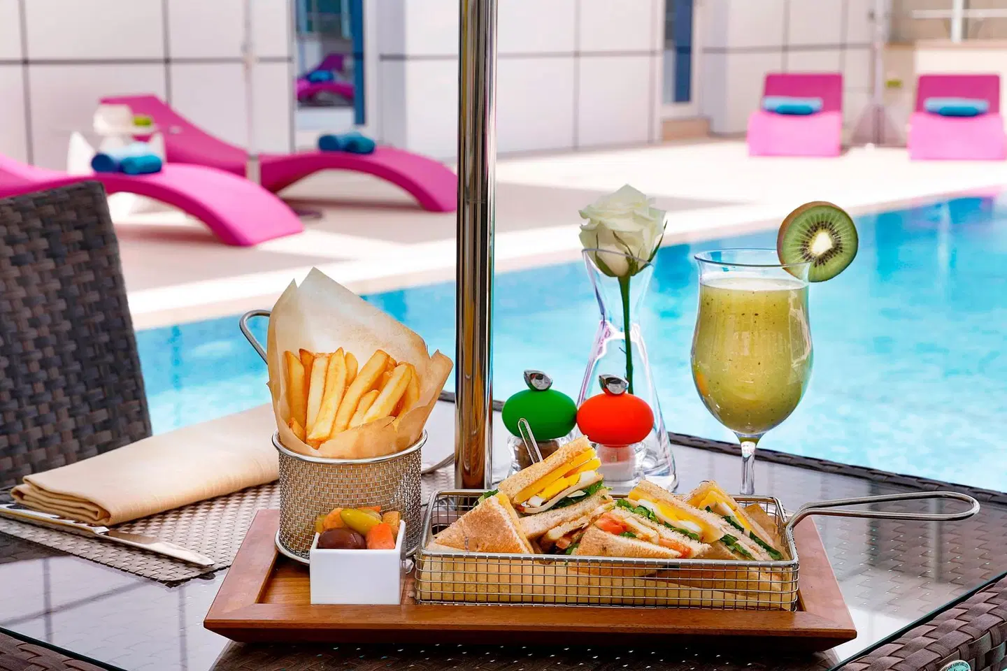 Courtyard by Marriott Riyadh Olaya ROOM_EXAMPLE