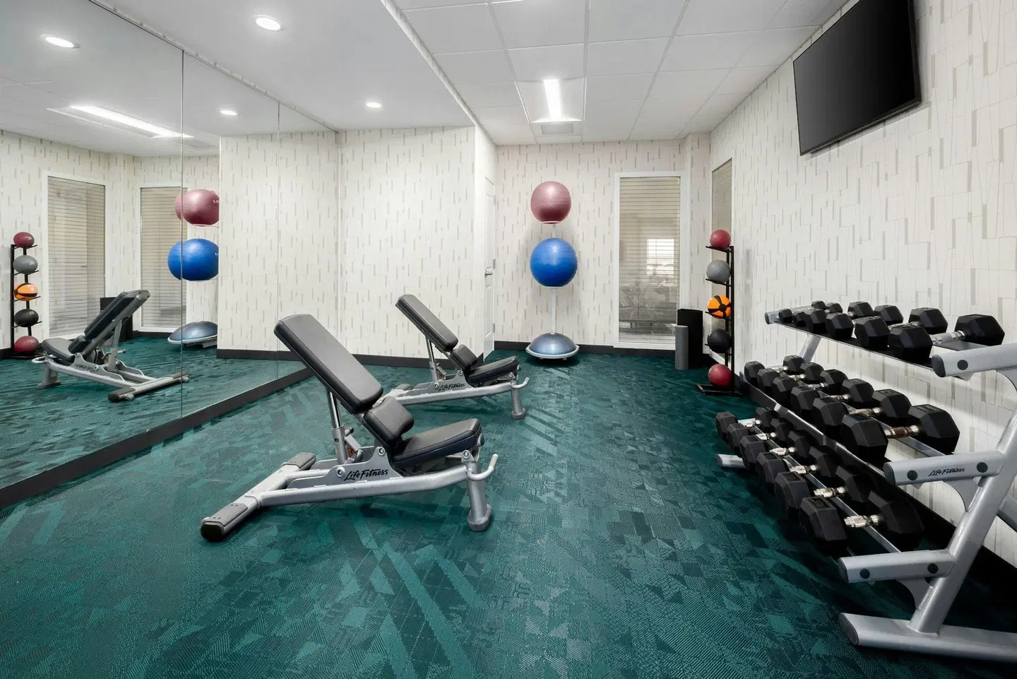TownePlace Suites by Marriott Montgomery EastChase Hallenbad