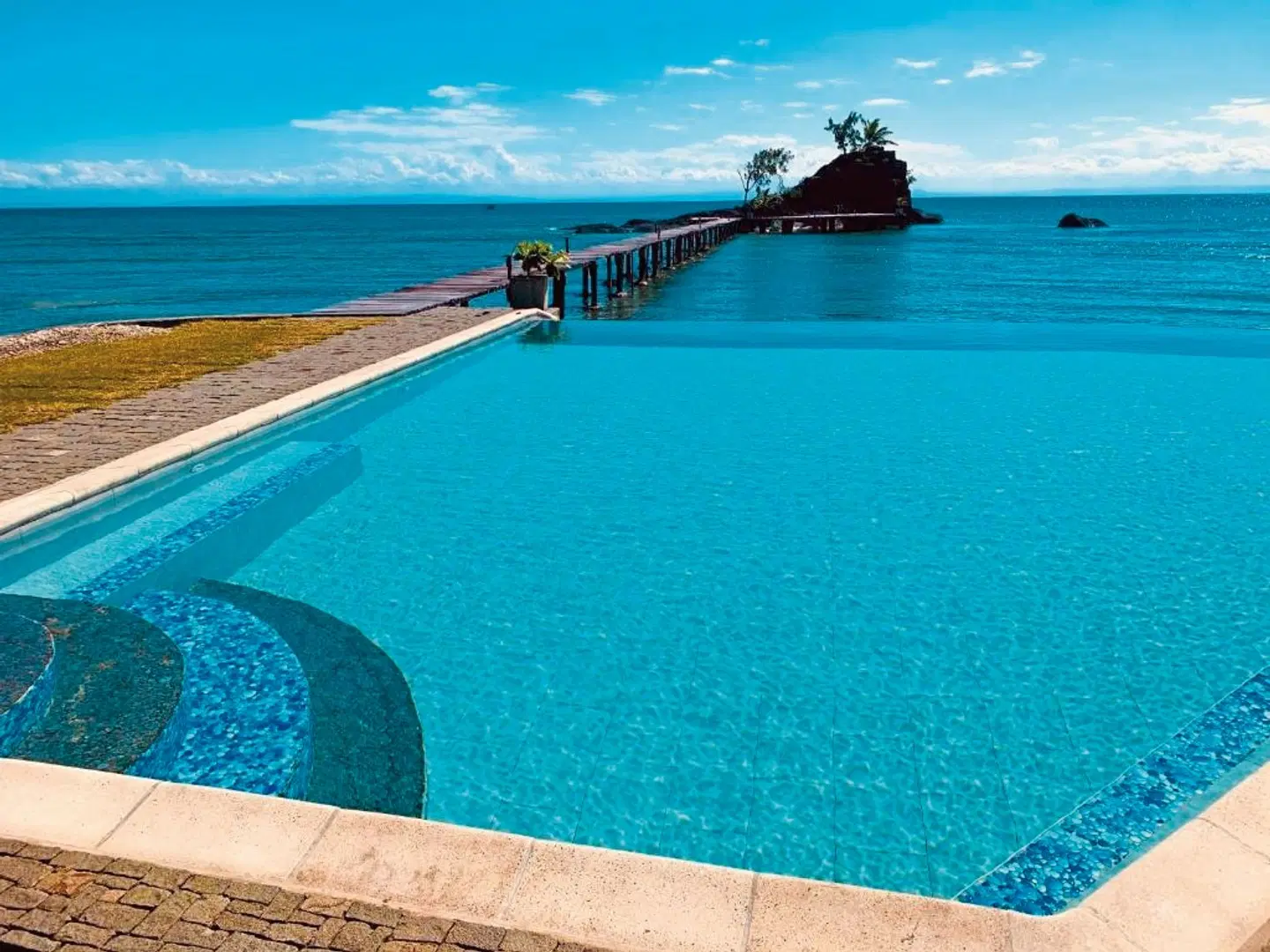 Libertalia Hotel OUTDOOR_POOL