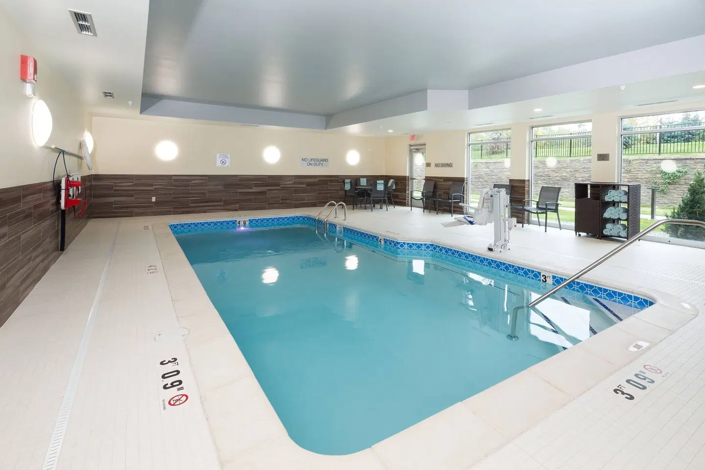 Fairfield by Marriott Inn & Suites Detroit Chesterfield Hallenbad
