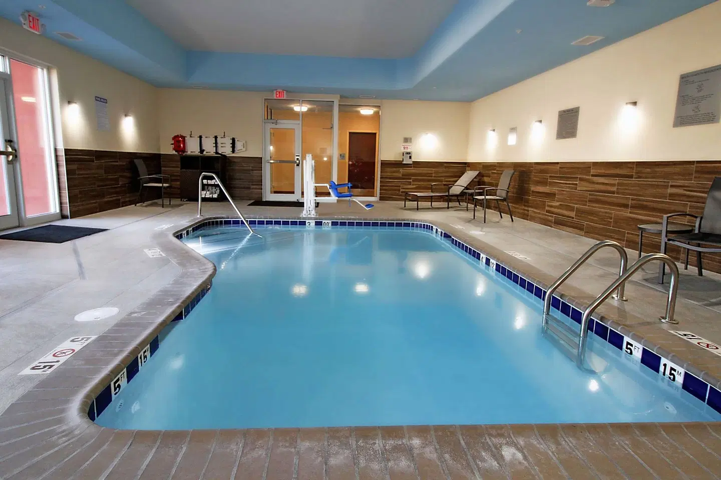 Fairfield by Marriott Inn & Suites London Hallenbad