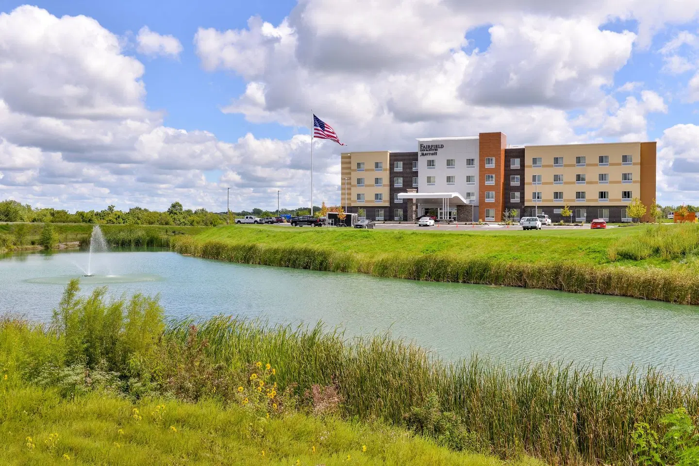 Fairfield by Marriott Inn & Suites Warrensburg EXTERIOR