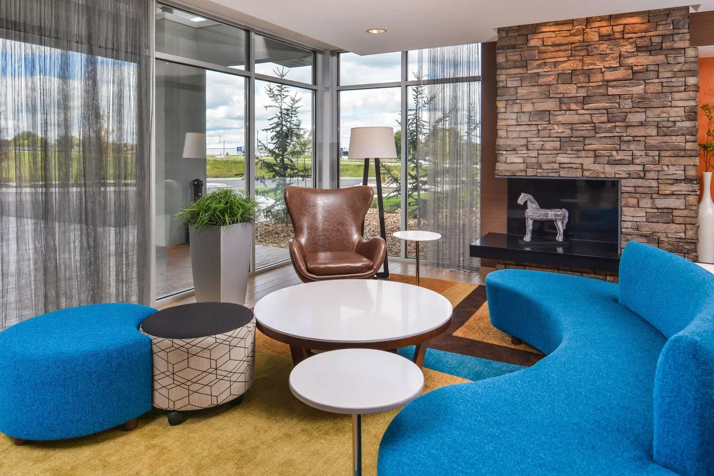 Fairfield by Marriott Inn & Suites Warrensburg LOUNGE_LOBBY