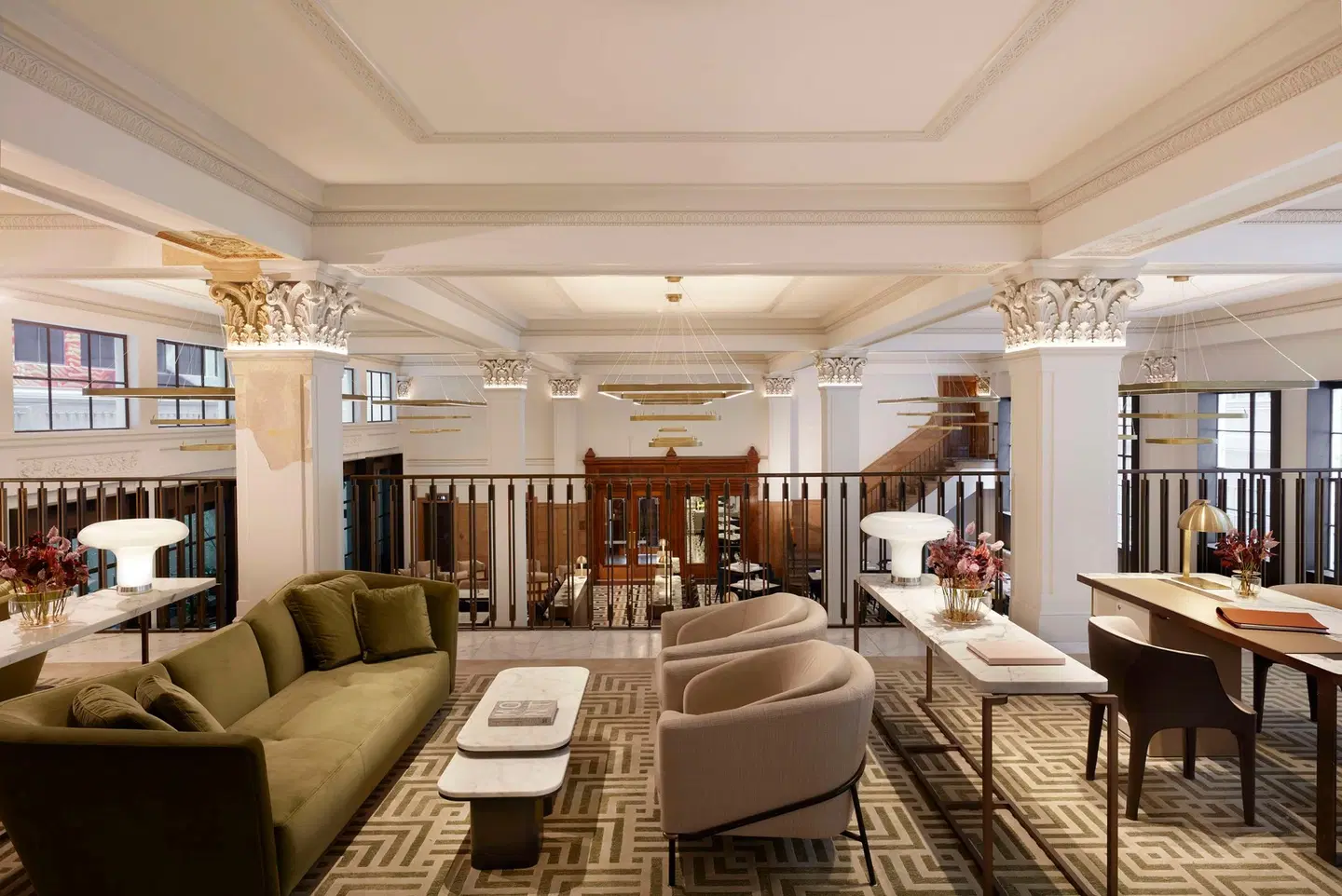 Hilton Melbourne Little Queen Street LOUNGE_LOBBY
