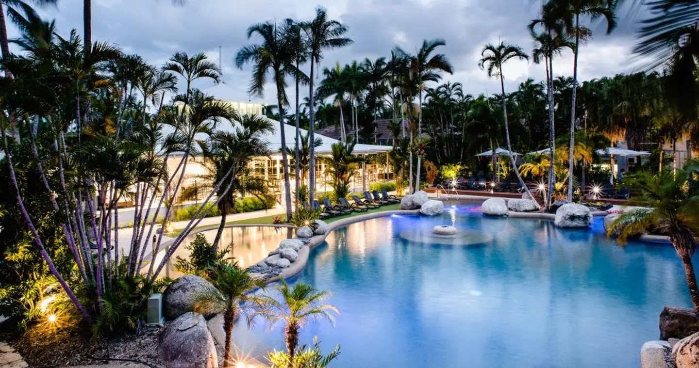 Rendezvous Reef Resort Port Douglas OUTDOOR_POOL