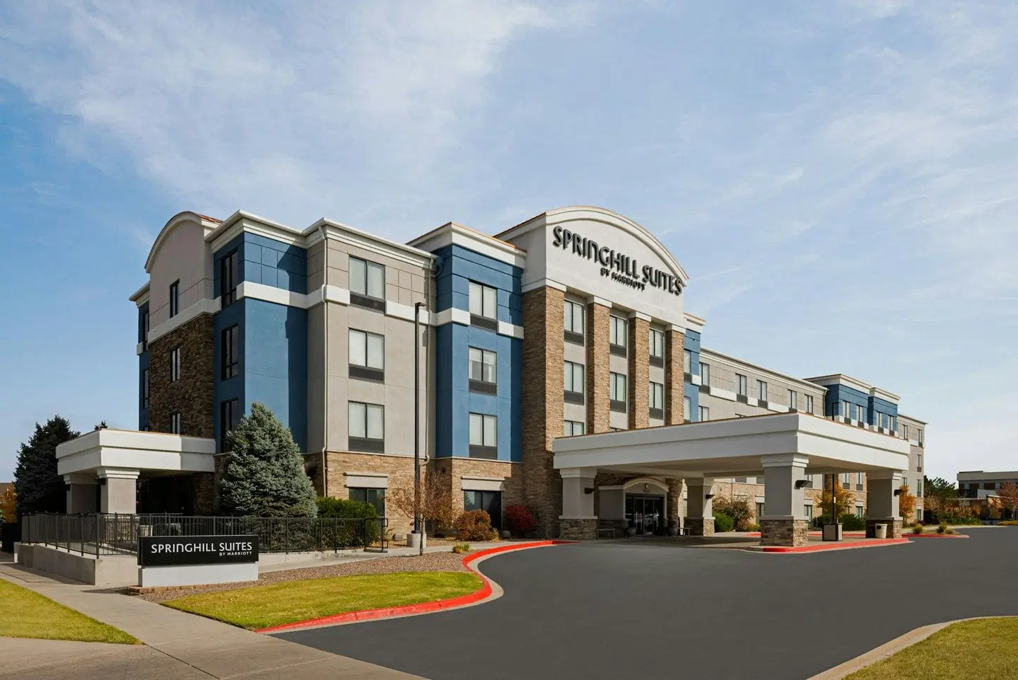 SpringHill Suites by Marriott Denver Airport EXTERIOR