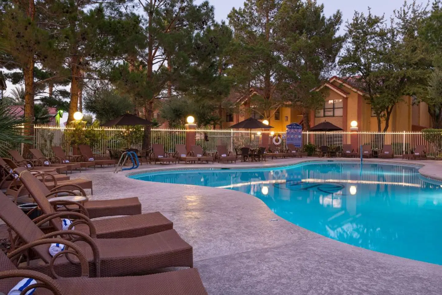 Westgate Flamingo Bay at Las Vegas OUTDOOR_POOL