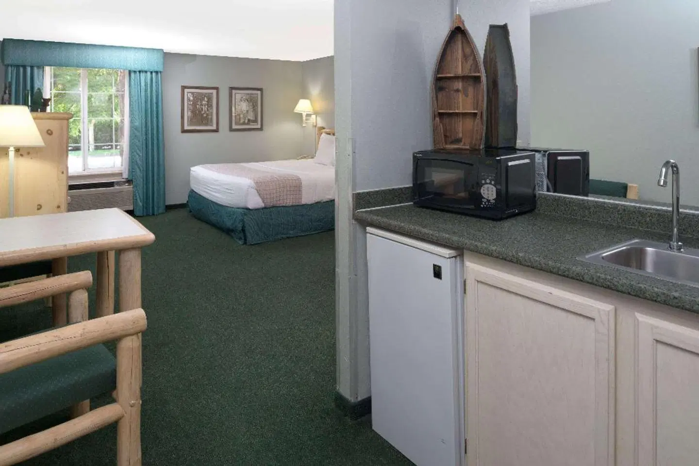 Baymont by Wyndham Coeur D Alene ROOM_EXAMPLE