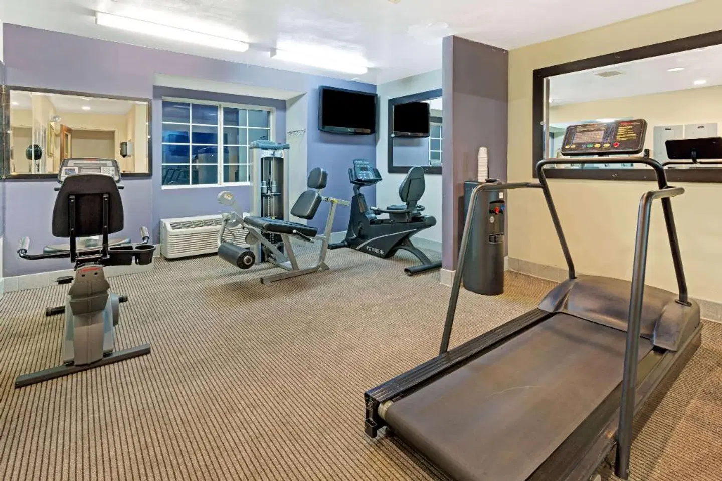Microtel Inn & Suites by Wyndham Denver SPORTS_AND_LEISURE