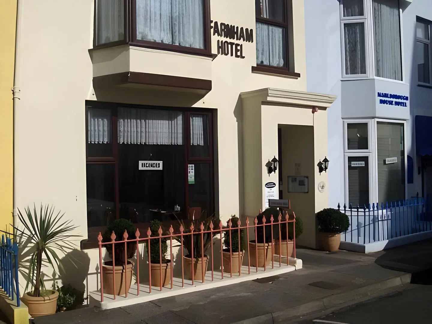 Farnham Hotel Terrasse