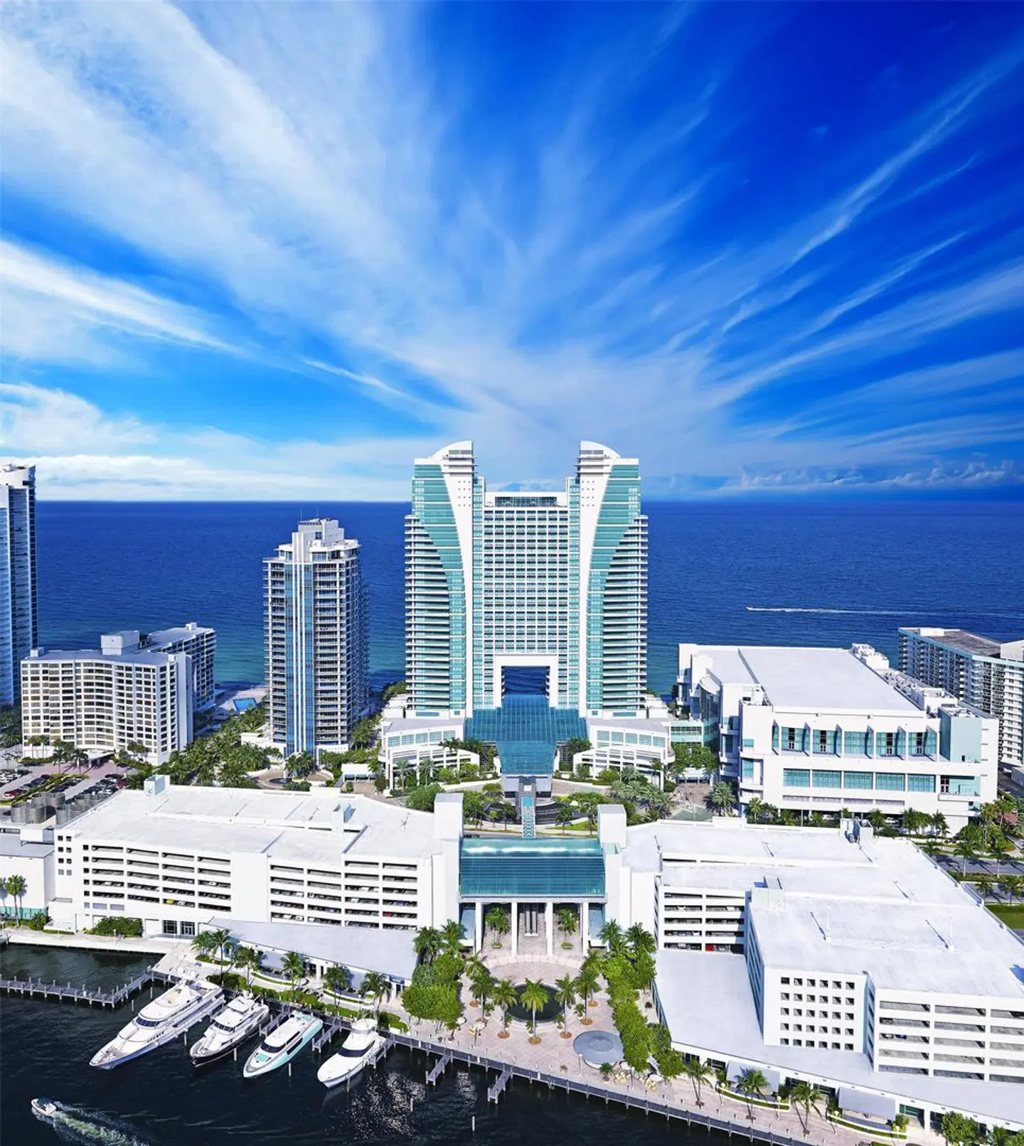 The Diplomat Beach Resort Hollywood, Curio Collection by Hilton EXTERIOR