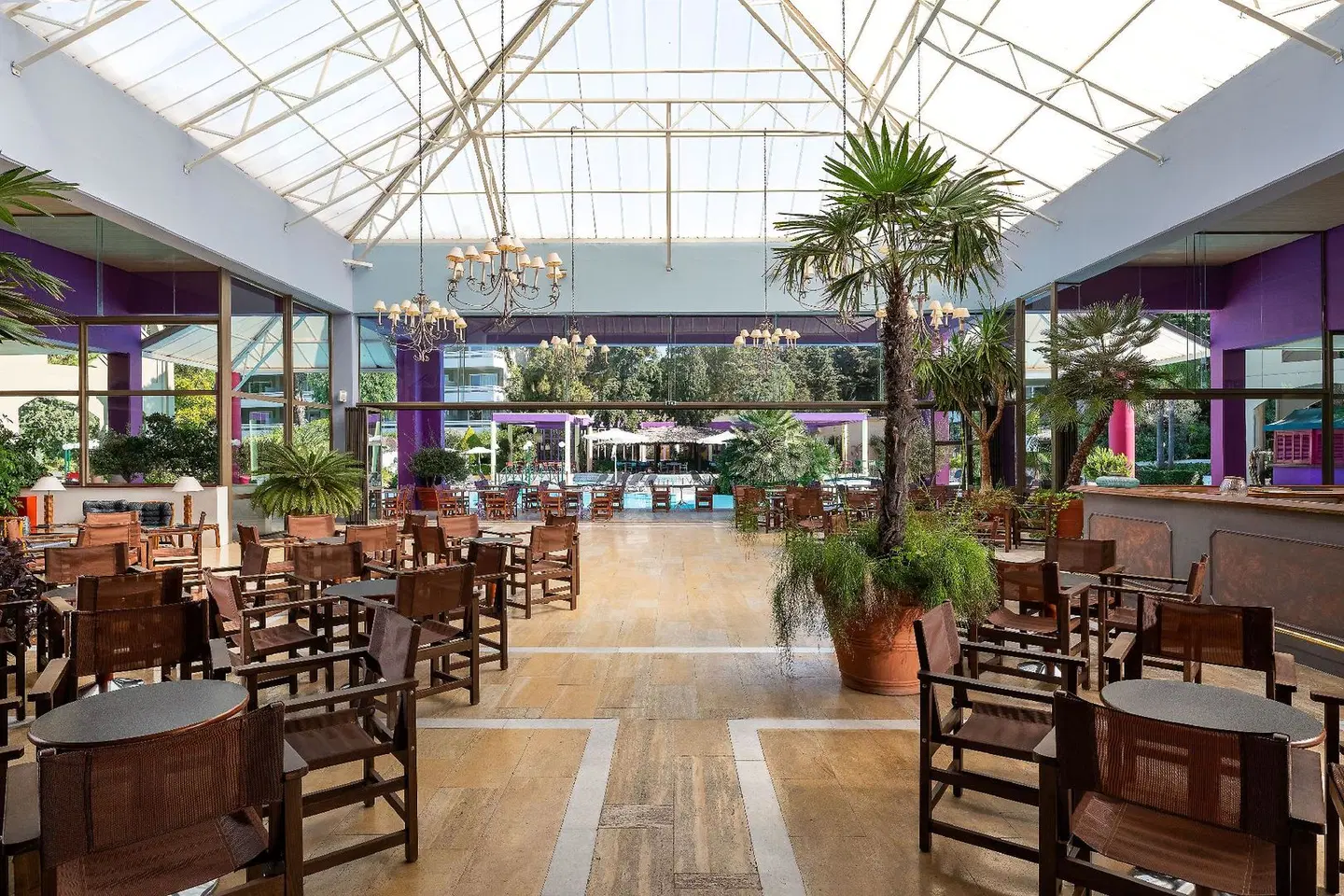 Dionysos Hotel Restaurant