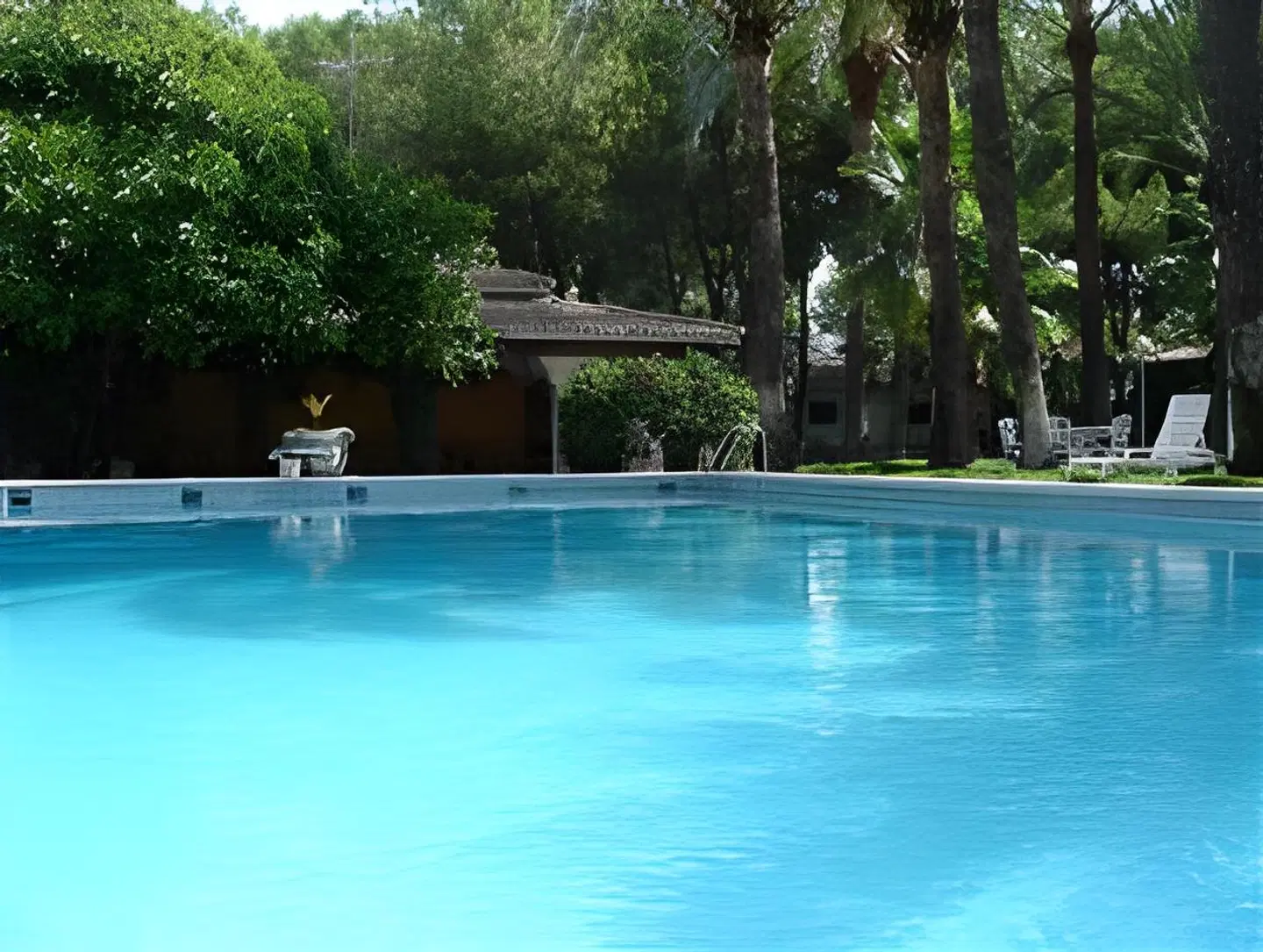 Resort Oasis OUTDOOR_POOL