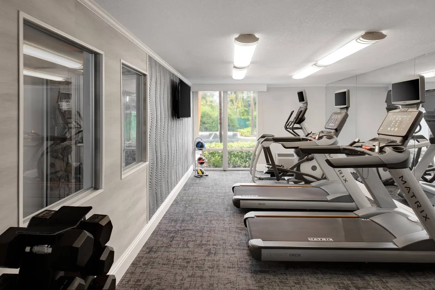 Fairfield by Marriott Inn & Suites Palm Beach SPORTS_AND_LEISURE