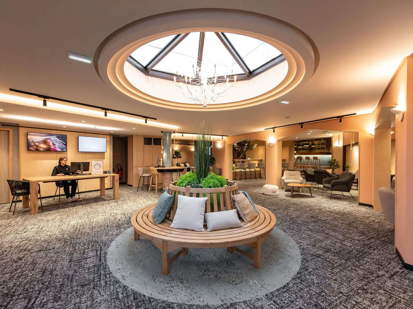 Novotel Mâcon Nord Hotel LOUNGE_LOBBY