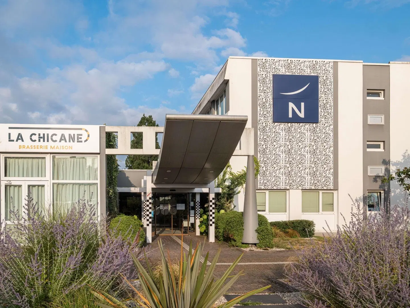 Novotel Le Mans EXTERIOR