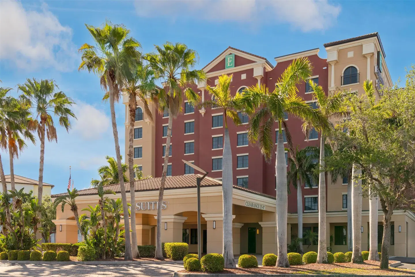 Embassy Suites by Hilton Fort Myers Estero EXTERIOR