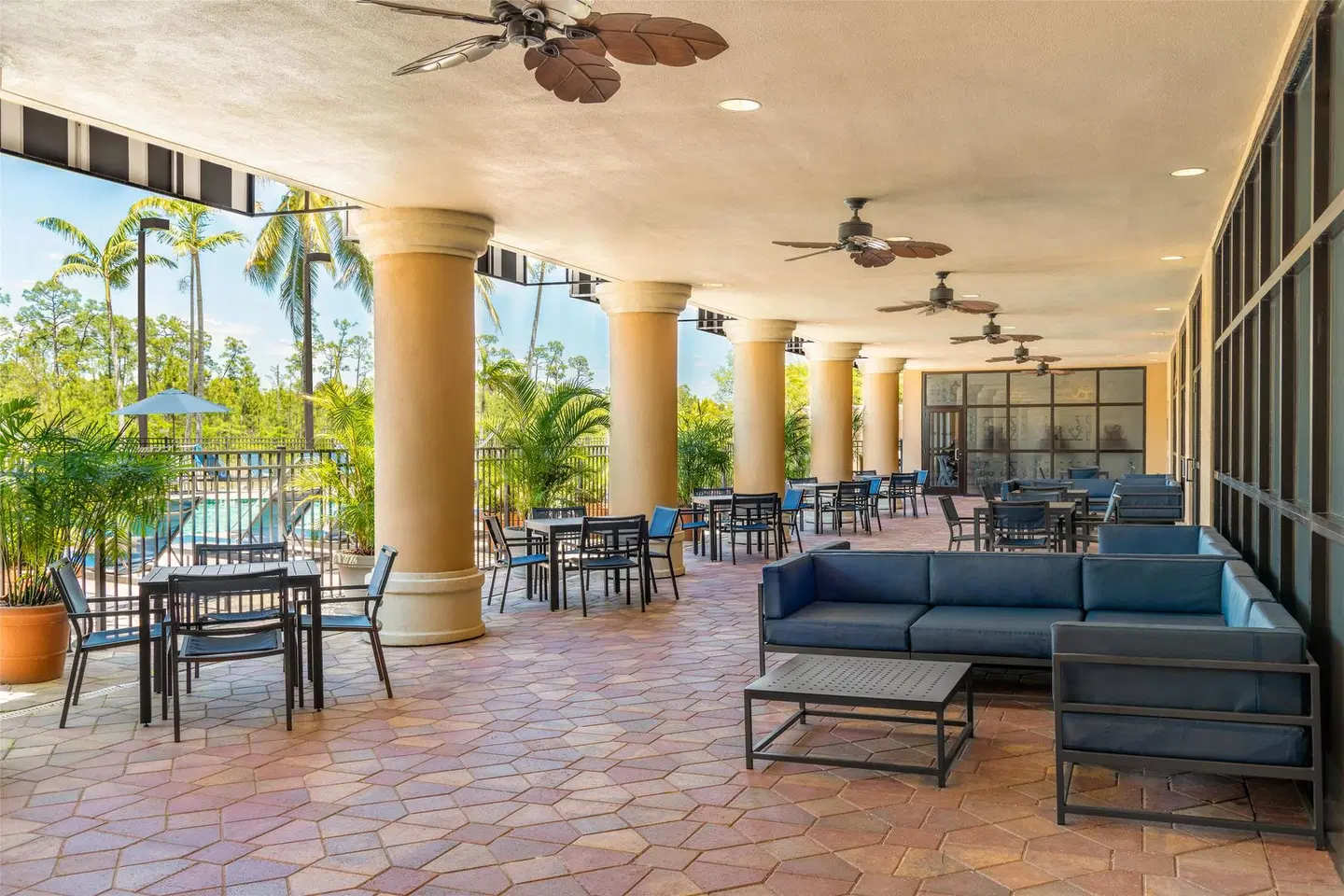 Embassy Suites by Hilton Fort Myers Estero LOUNGE_LOBBY