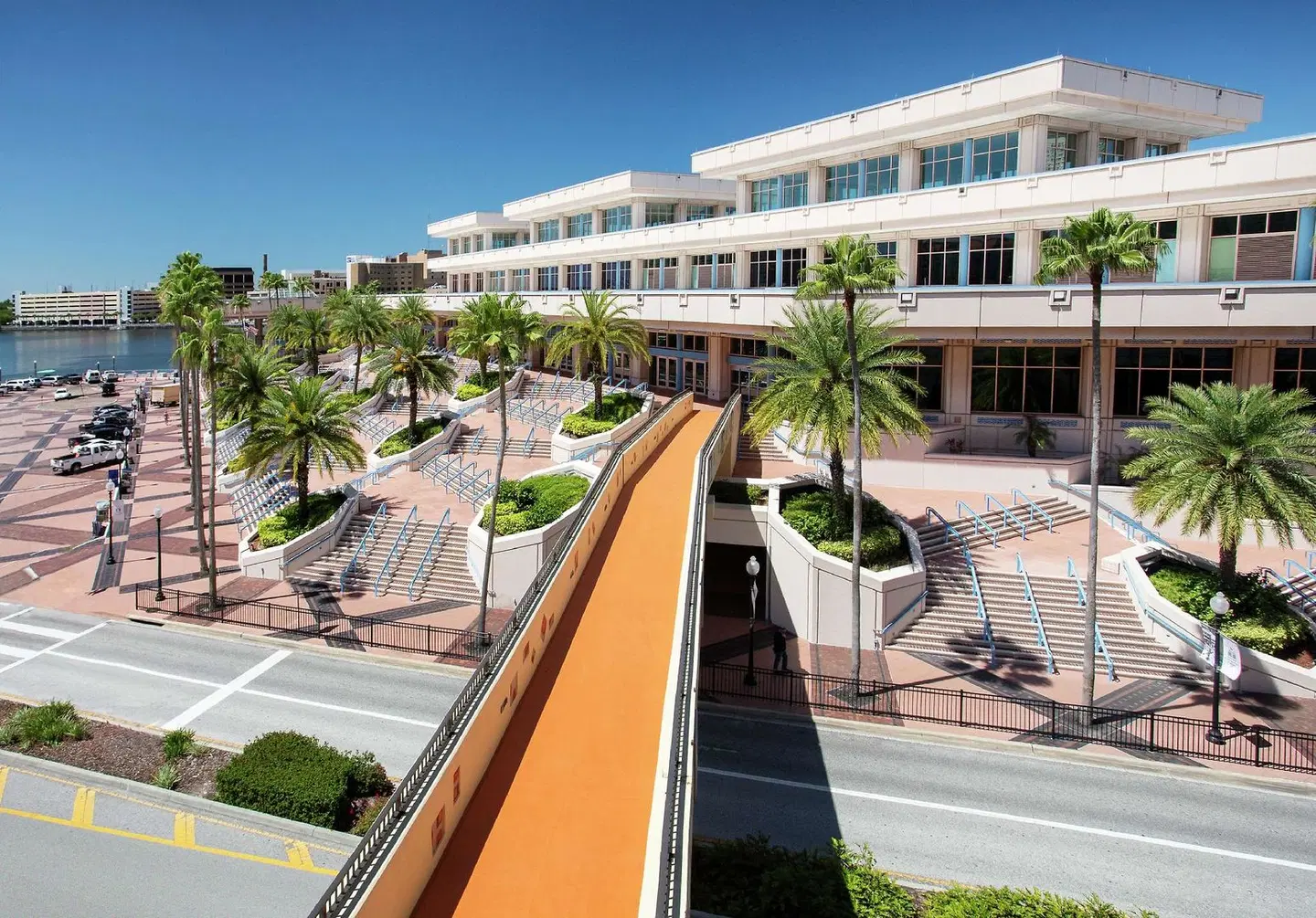 Embassy Suites by Hilton Tampa Downtown Convention Center Terrasse