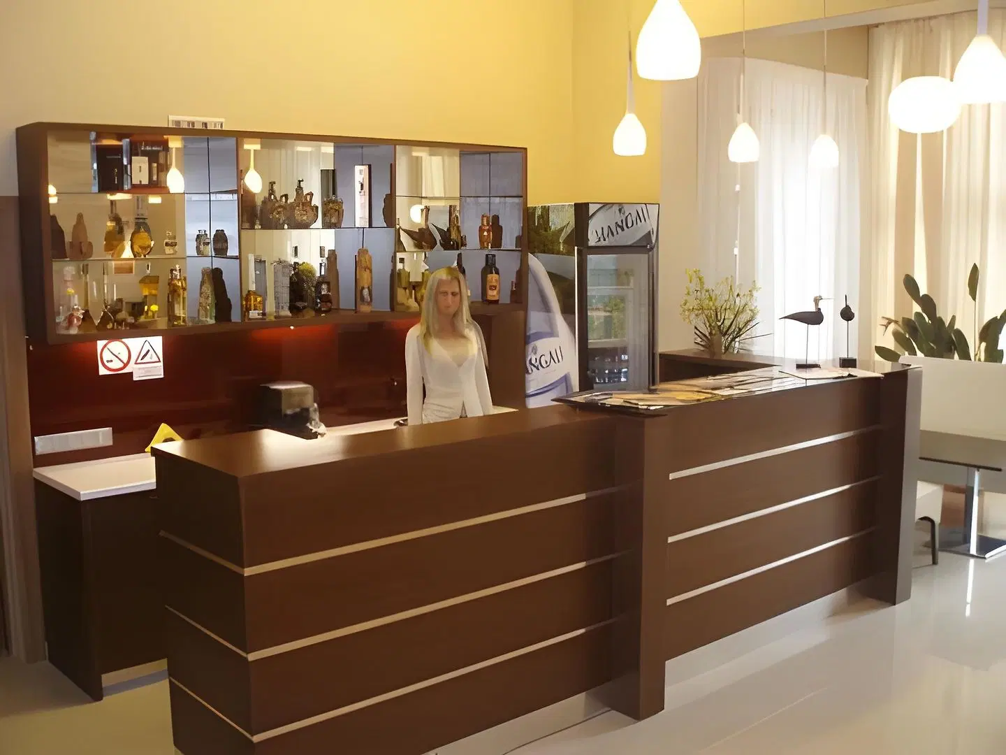 Valensija Hotel Bar