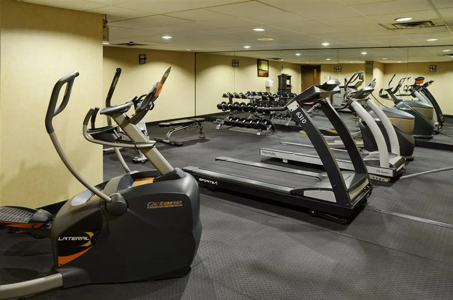 Quality Inn SPORTS_AND_LEISURE