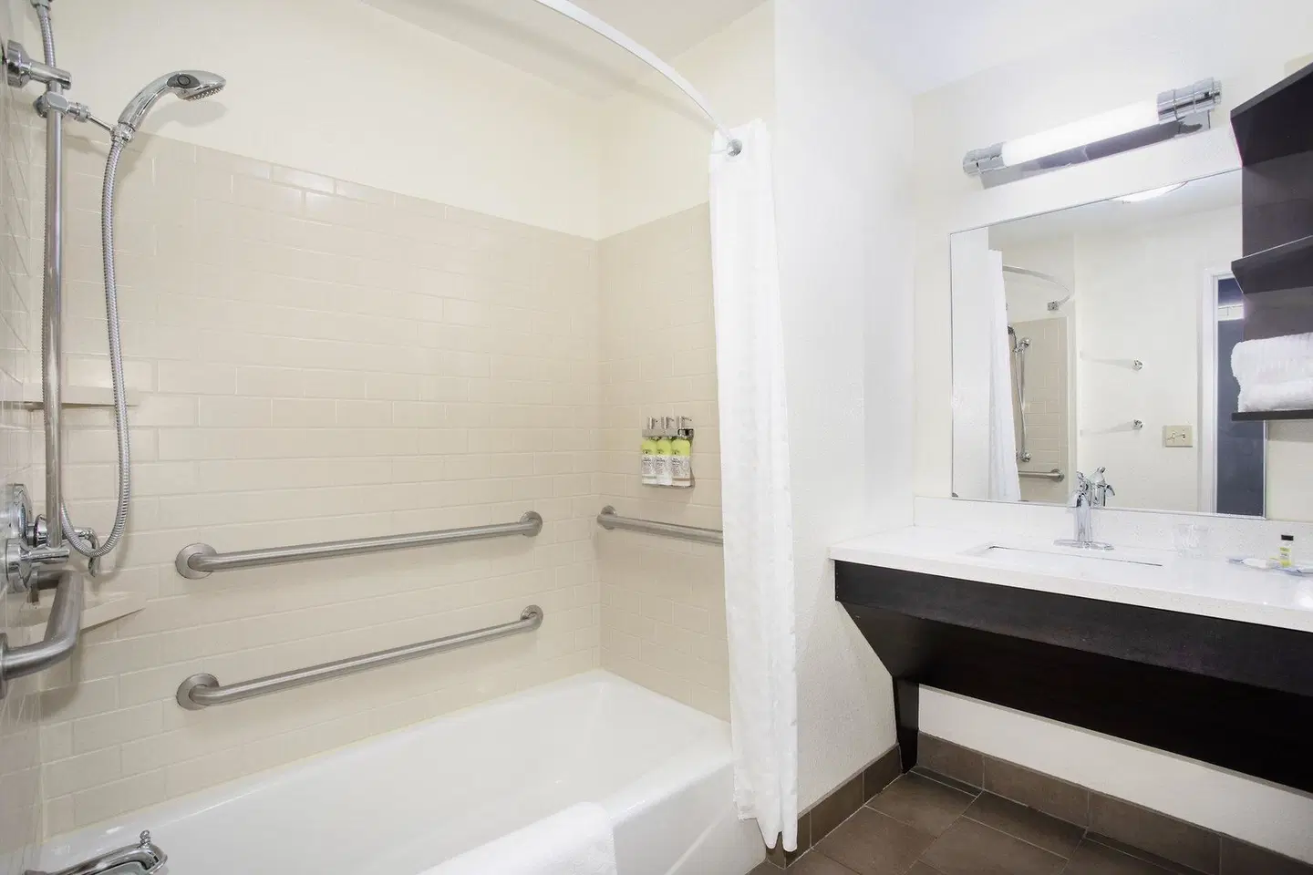 Candlewood Suites Manhattan by IHG Badezimmer
