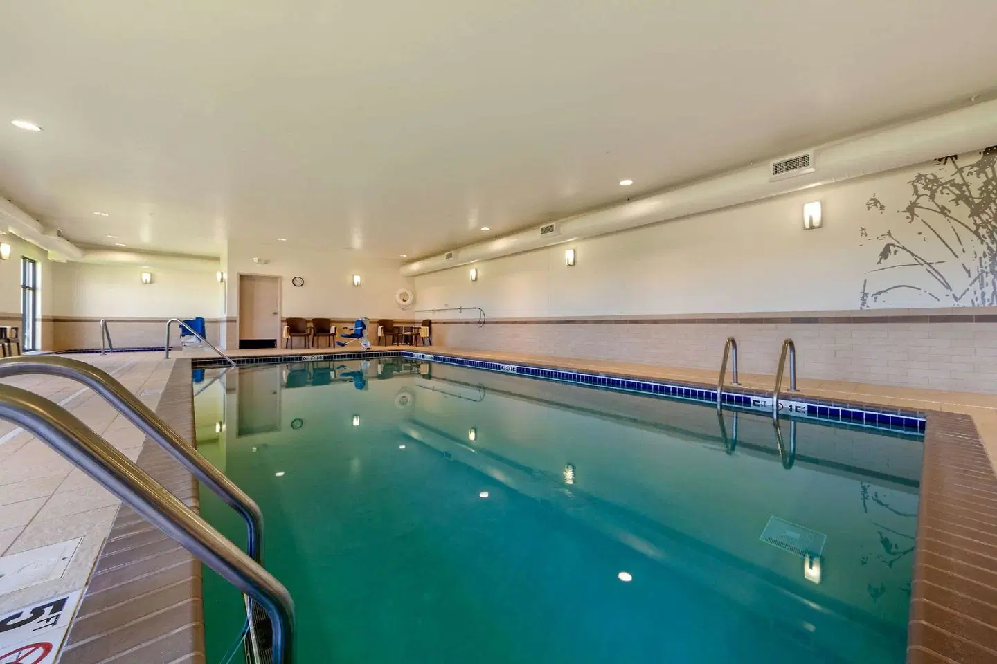 Sleep Inn & Suites Bismarck Hallenbad