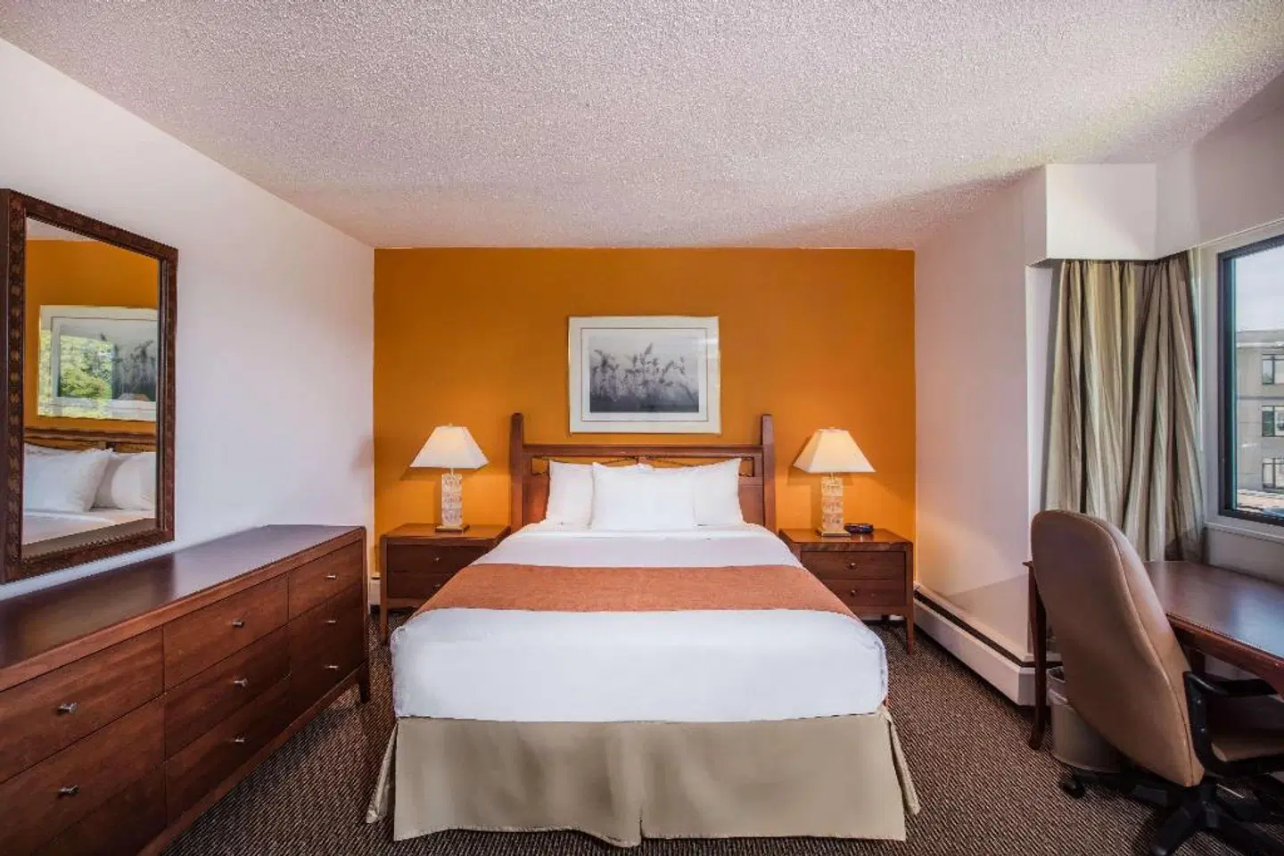 Howard Johnson by Wyndham Victoria ROOM_EXAMPLE