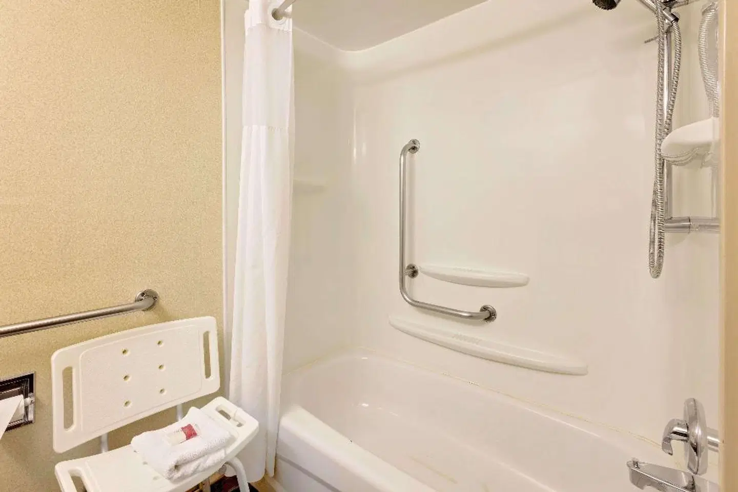 Clarion Resort Pinewood Park Badezimmer