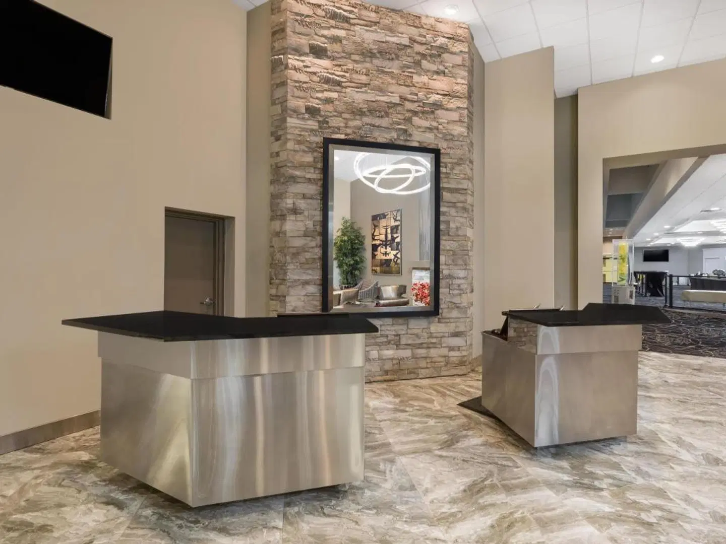 Ramada by Wyndham Des Moines Airport LOUNGE_LOBBY