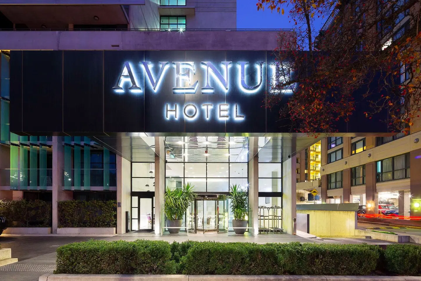 Avenue Hotel Canberra EXTERIOR