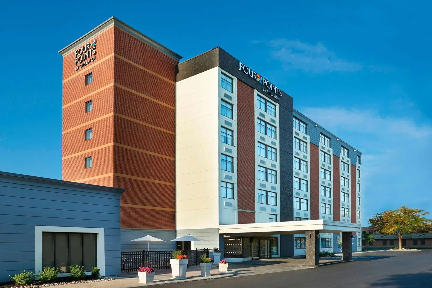 Four Points by Sheraton Hamilton - Stoney Creek EXTERIOR