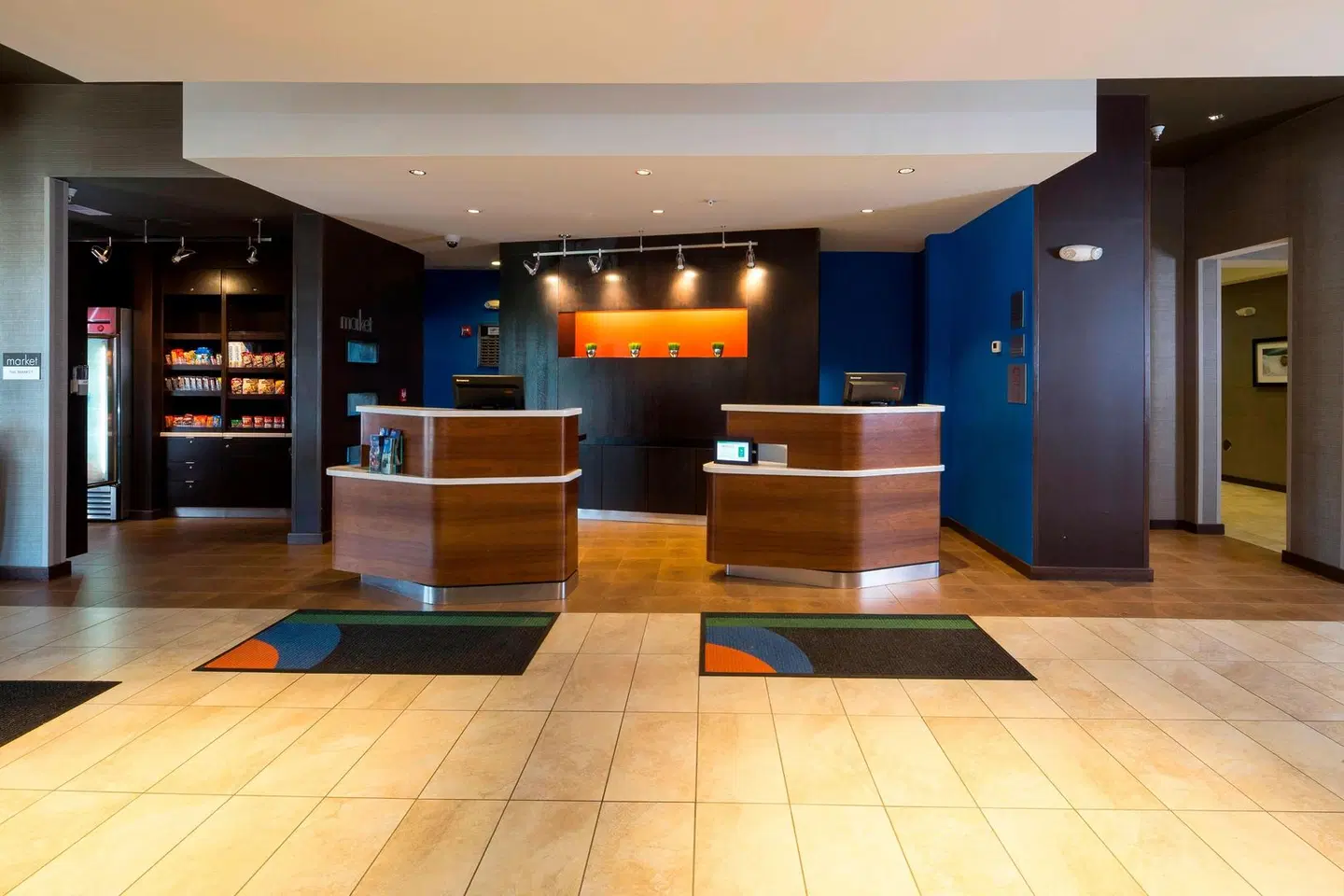 Courtyard by Marriott Battle Creek LOUNGE_LOBBY