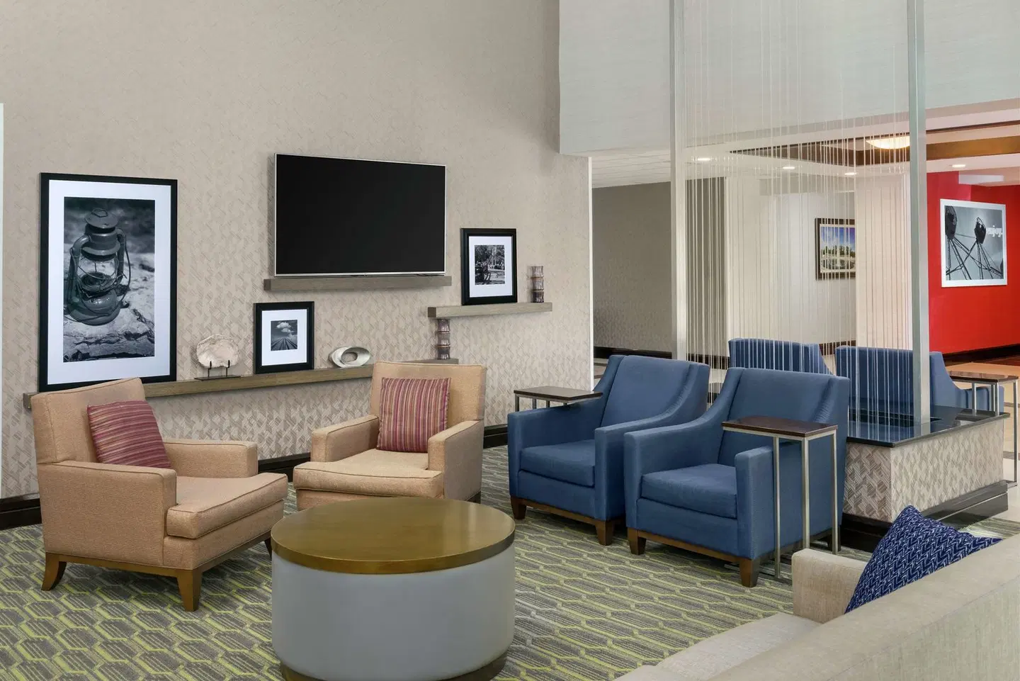 Hampton Inn & Suites National Harbor/Alexandria Area LOUNGE_LOBBY