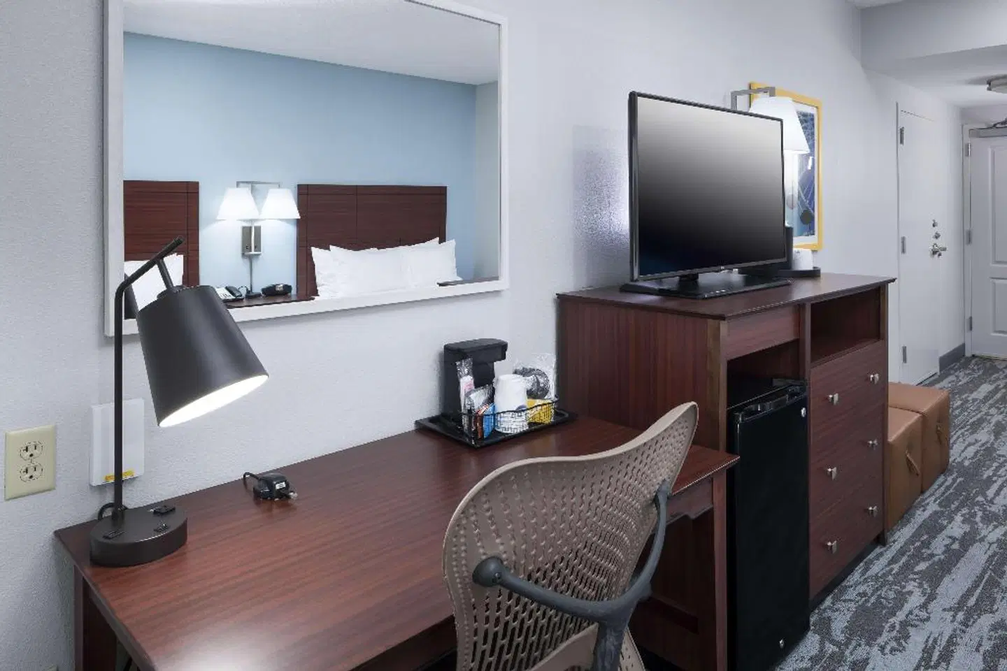 Hampton Inn & Suites Oklahoma City-Bricktown ROOM_EXAMPLE