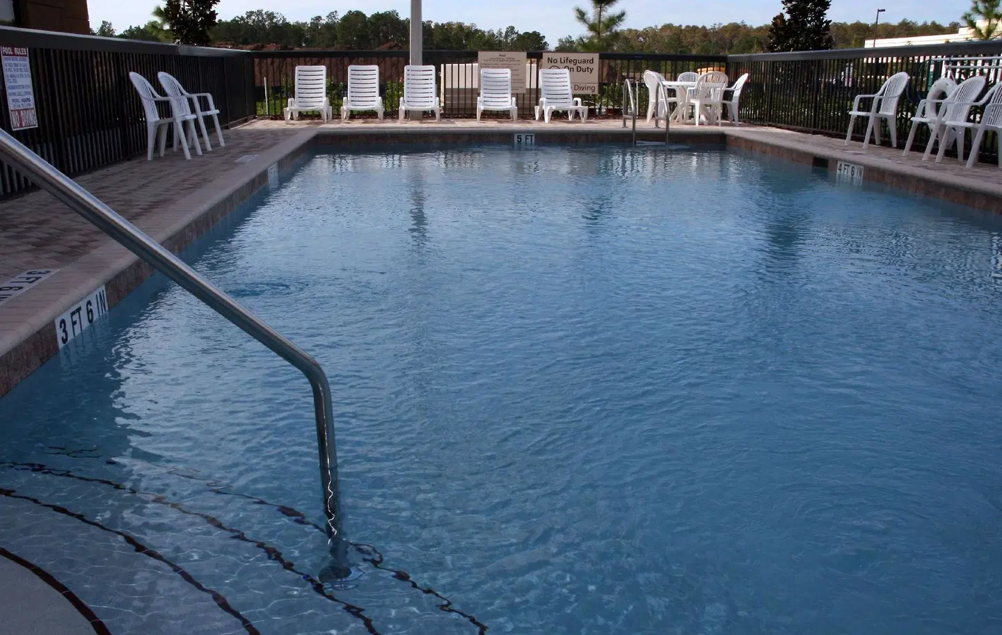 Hampton Inn & Suites Orlando-John Young Pkwy/S. Park OUTDOOR_POOL