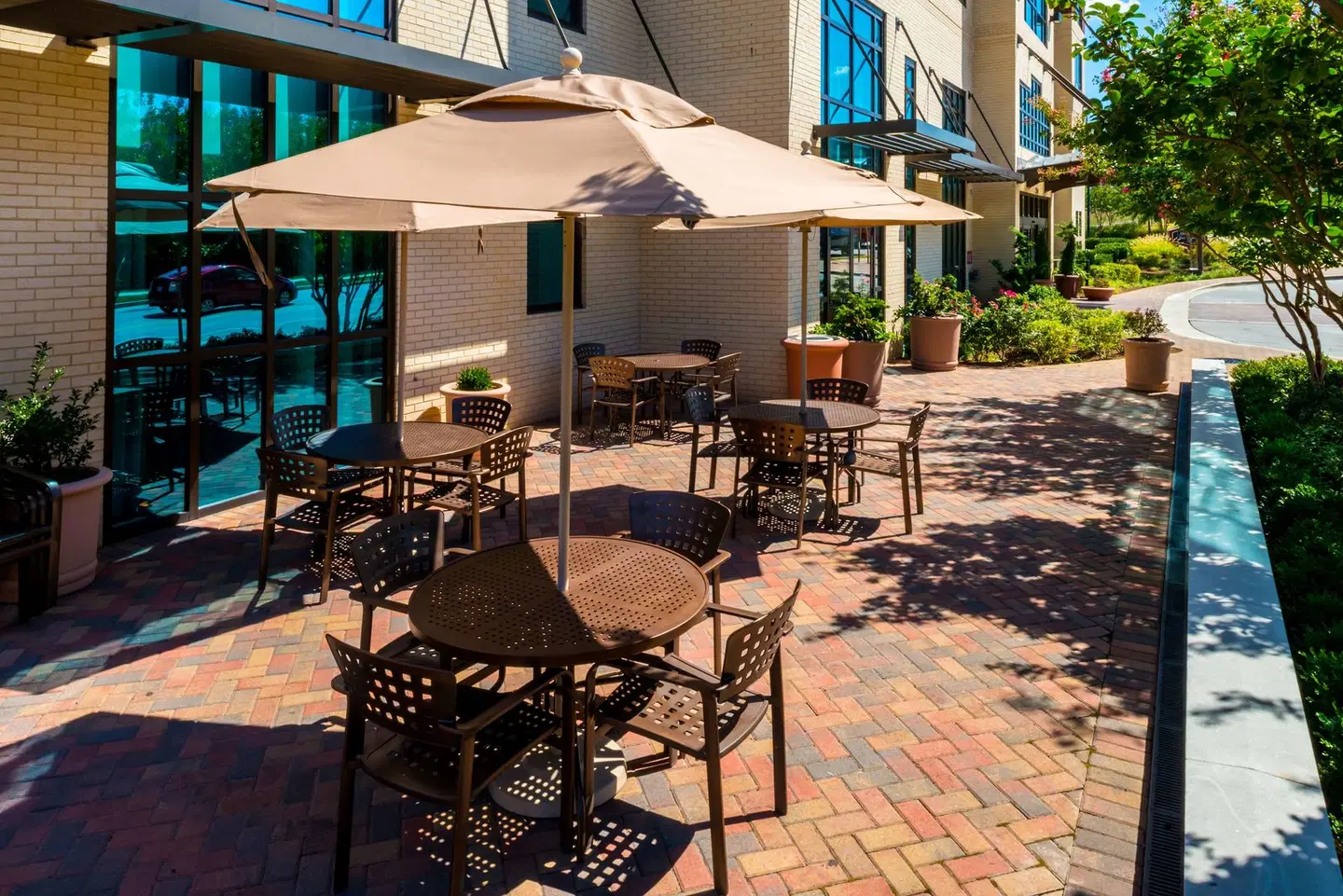 Hampton Inn & Suites National Harbor/Alexandria Area Terrasse
