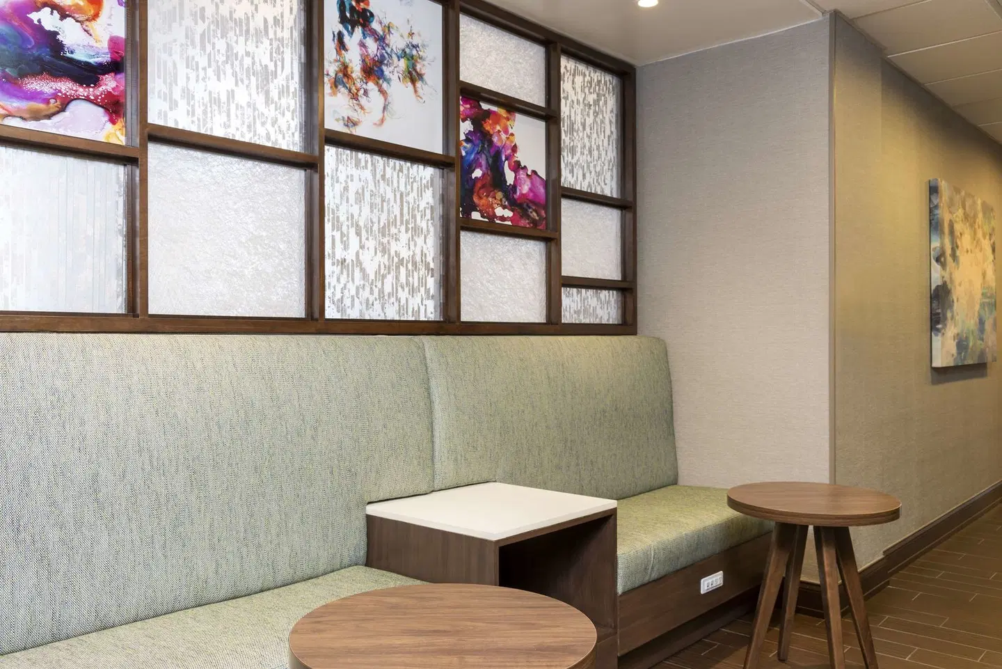 Hampton Inn & Suites Fort Myers-Colonial Blvd. ROOM_EXAMPLE