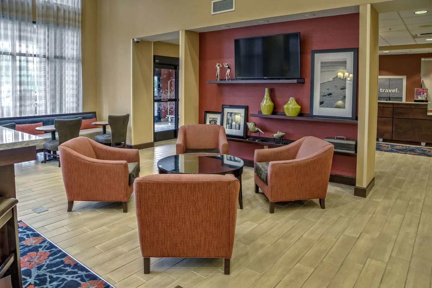 Hampton Inn & Suites Fort Myers-Estero/FGCU LOUNGE_LOBBY