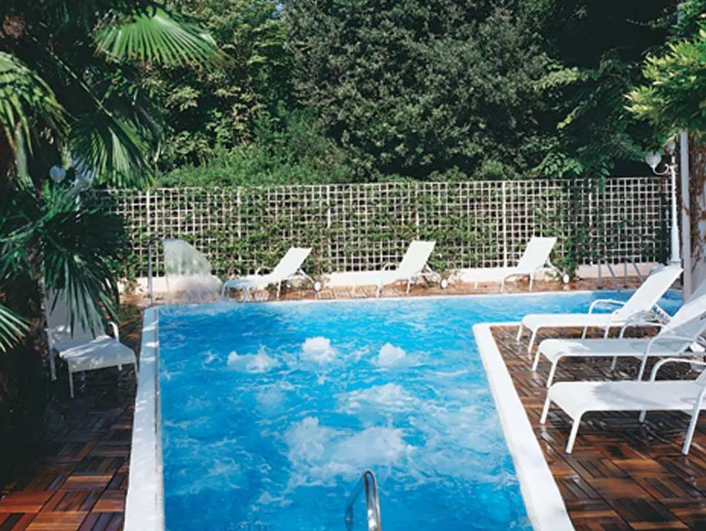 Hotel Milton Rimini OUTDOOR_POOL