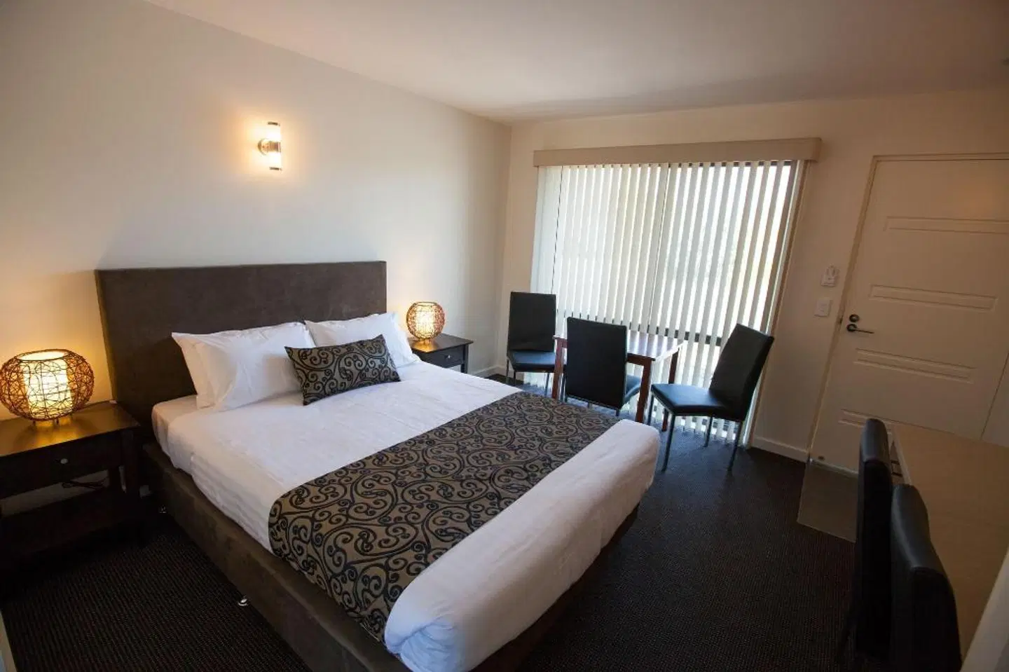 Bay Motel Safety Beach ROOM_EXAMPLE