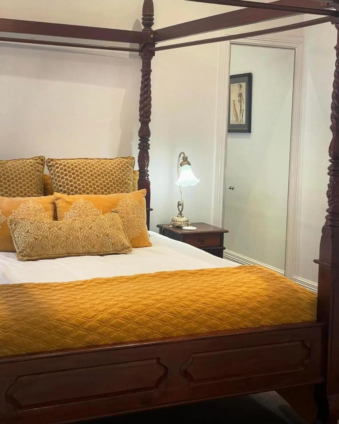 CocknBull Boutique Hotel Echuca ROOM_EXAMPLE