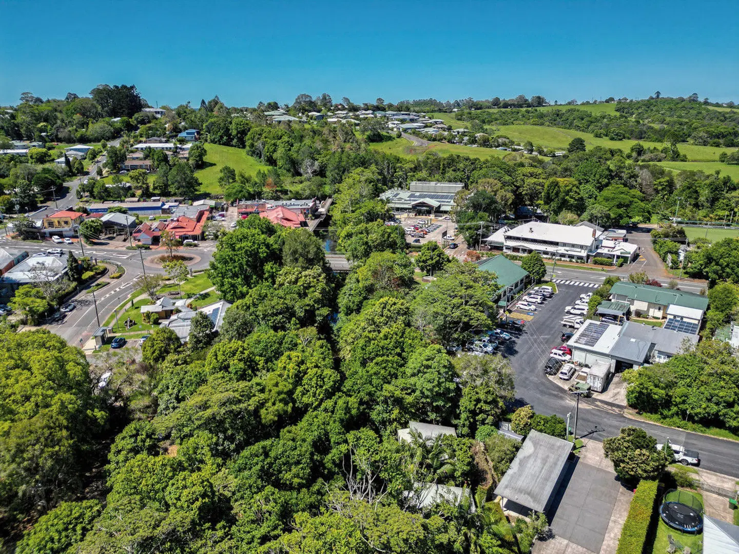 Tranquil Getaways On Obi Maleny LANDSCAPE