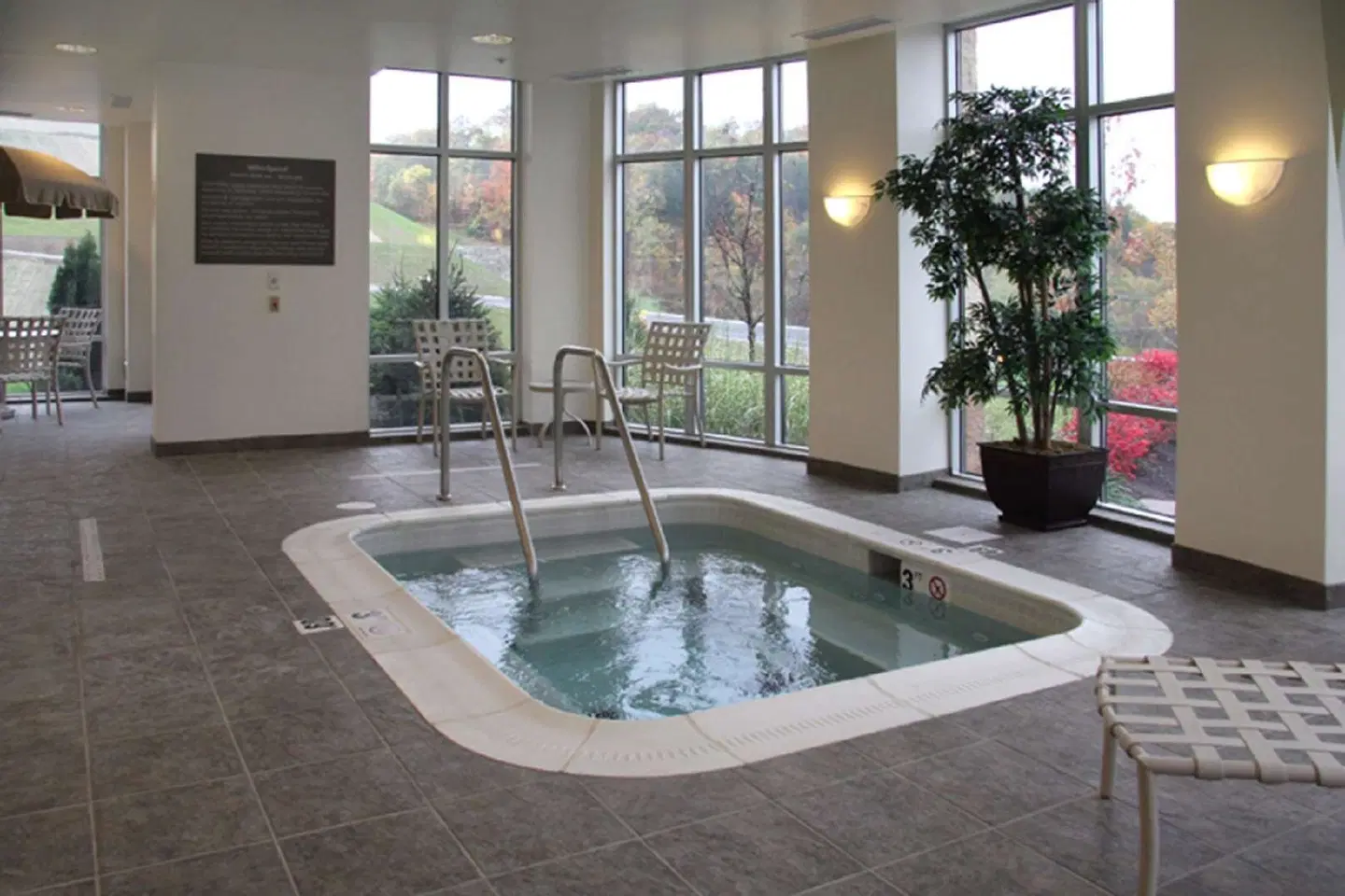 Hampton Inn & Suites Pittsburgh-Meadow Lands Hallenbad